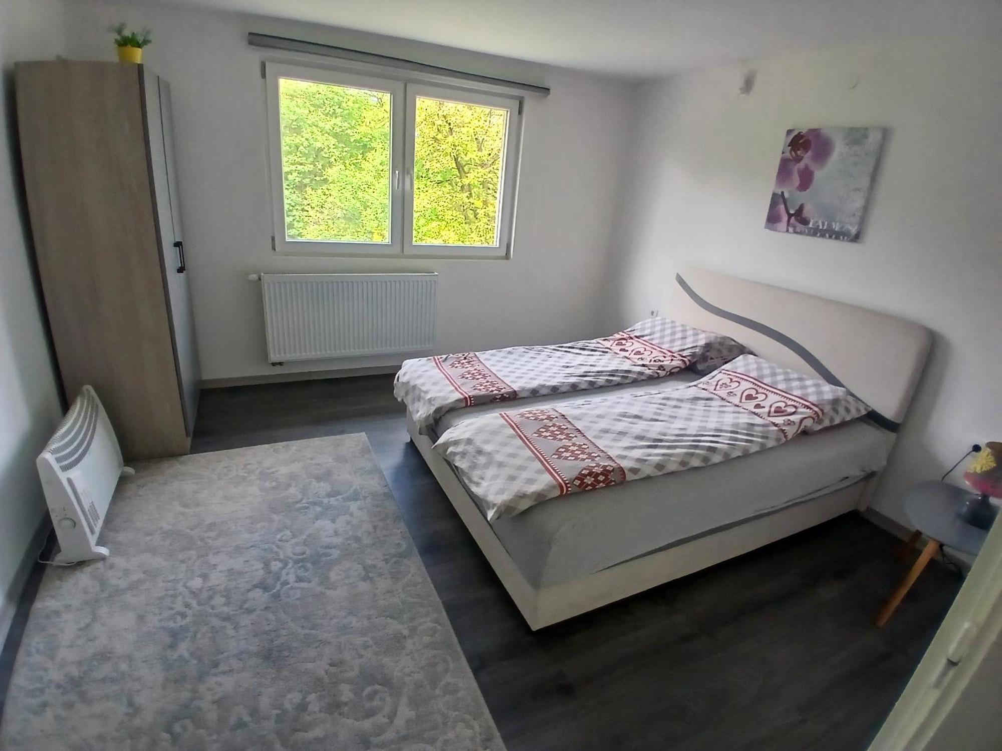 Apartman Mahala One SJJ Exteriör bild